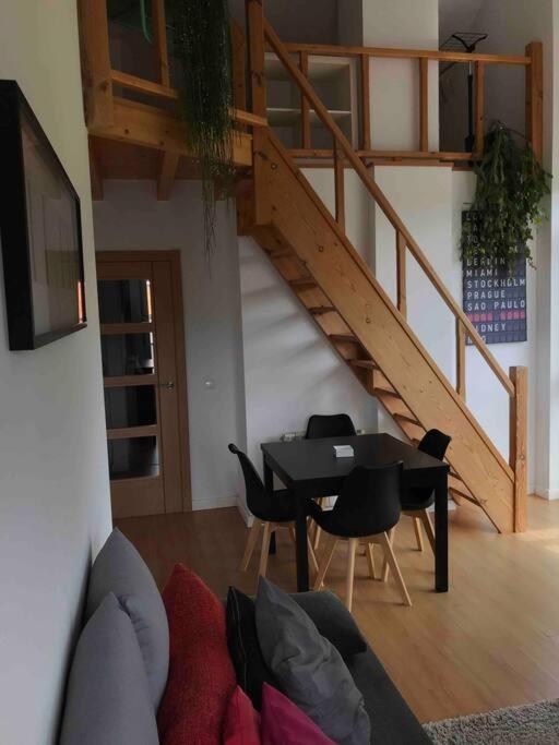 Precioso Atico Con Parking Privado. Vistas Al Rio Appartement Limpias Buitenkant foto