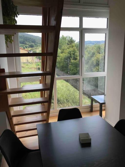 Precioso Atico Con Parking Privado. Vistas Al Rio Appartement Limpias Buitenkant foto