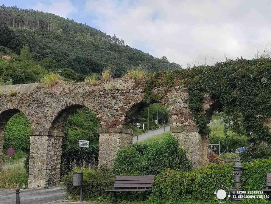Precioso Atico Con Parking Privado. Vistas Al Rio Appartement Limpias Buitenkant foto